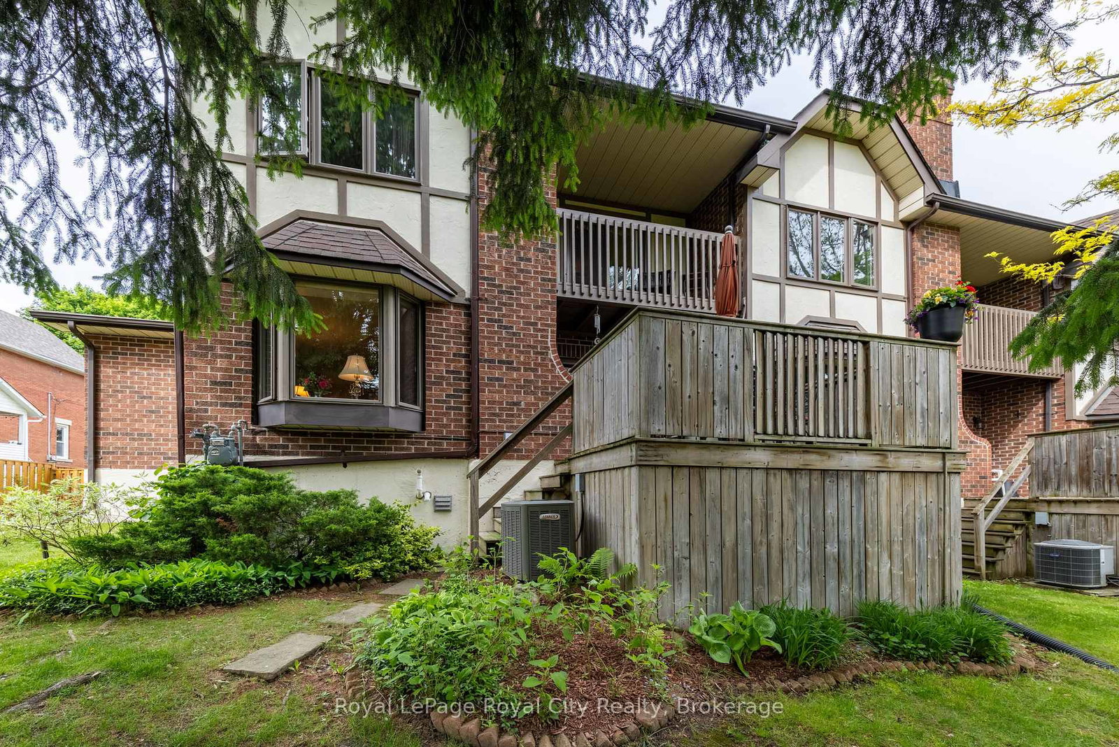 121-waterloo-avenue-guelph-ontario-x12862306