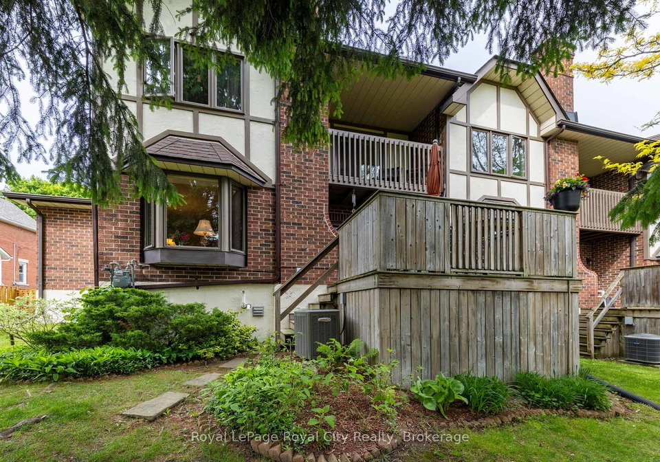 121-waterloo-avenue-guelph-ontario-x12862306