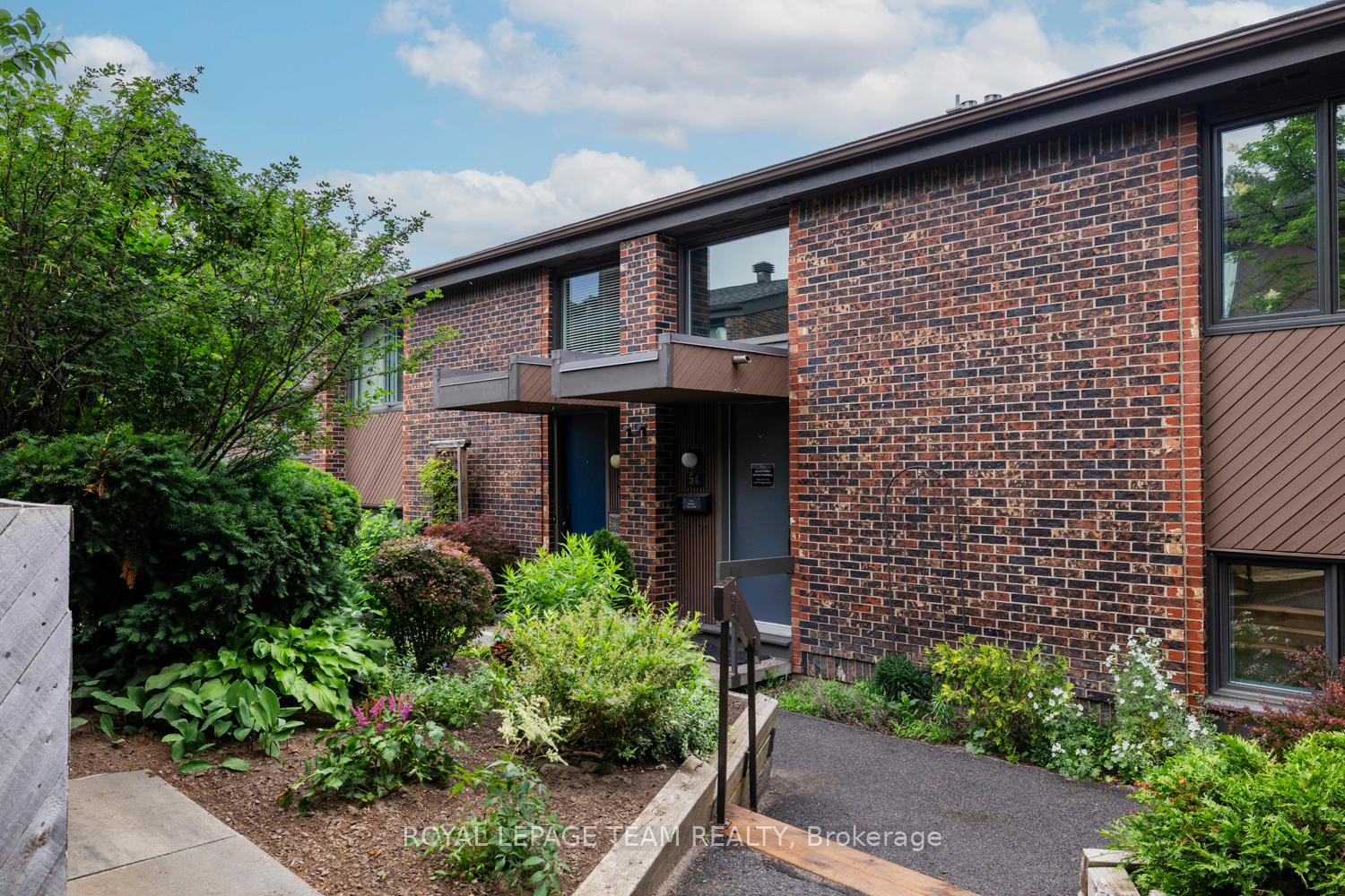 121-buell-street-ottawa-ontario-x12862368