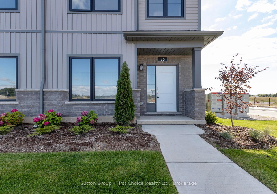 60-balladry-boulevard-stratford-ontario-x12862440