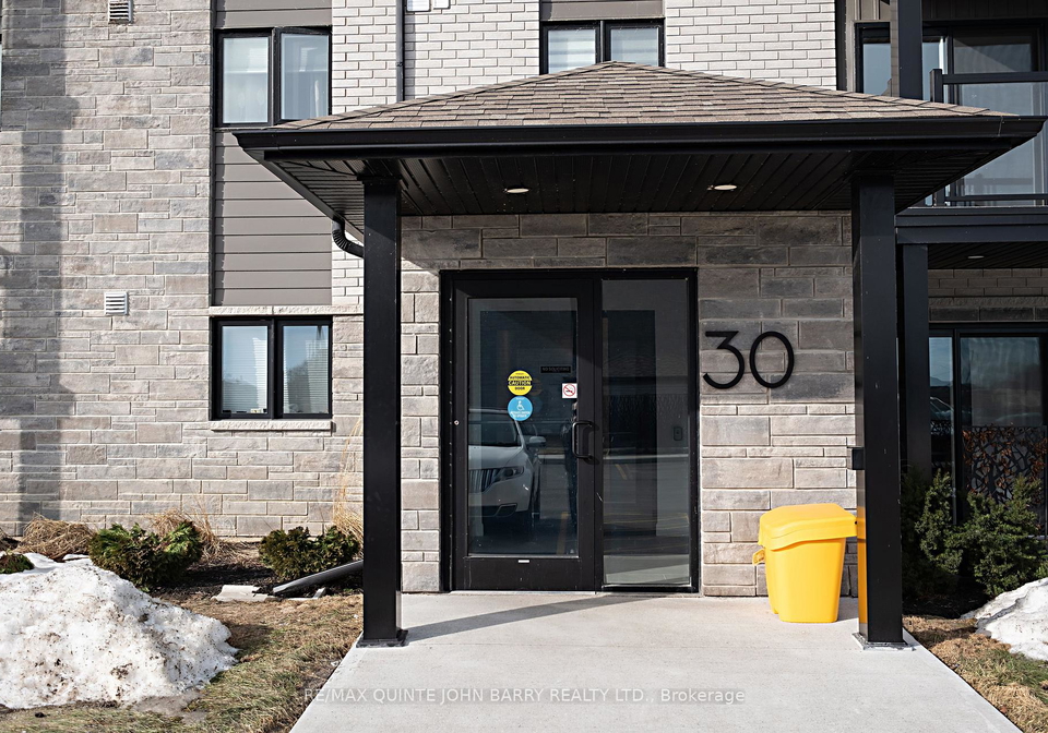 103-30-hillside-meadow-drive-quinte-west-ontario-x12862886