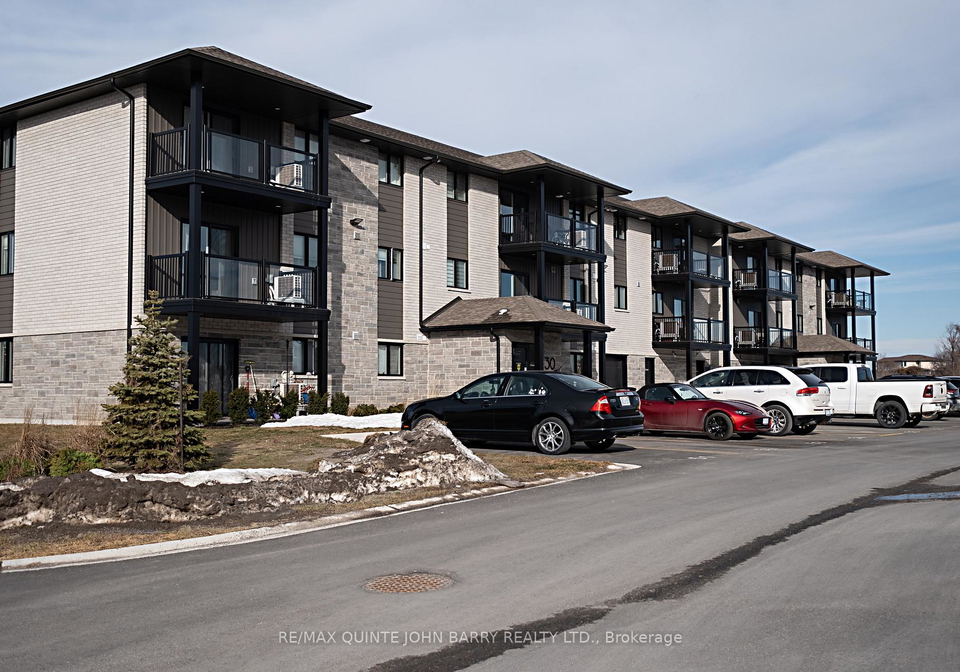 103-30-hillside-meadow-drive-quinte-west-ontario-x12862886
