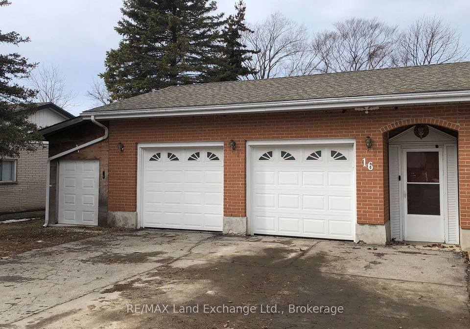 16-penetangore-row-s-huron-kinloss-ontario-x12862914