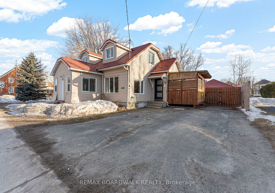 36-main-street-north-stormont-ontario-x12862918
