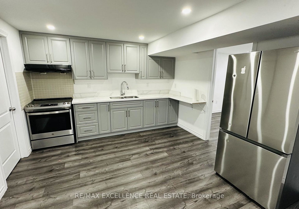 128-south-creek-drive-kitchener-ontario-x12863080