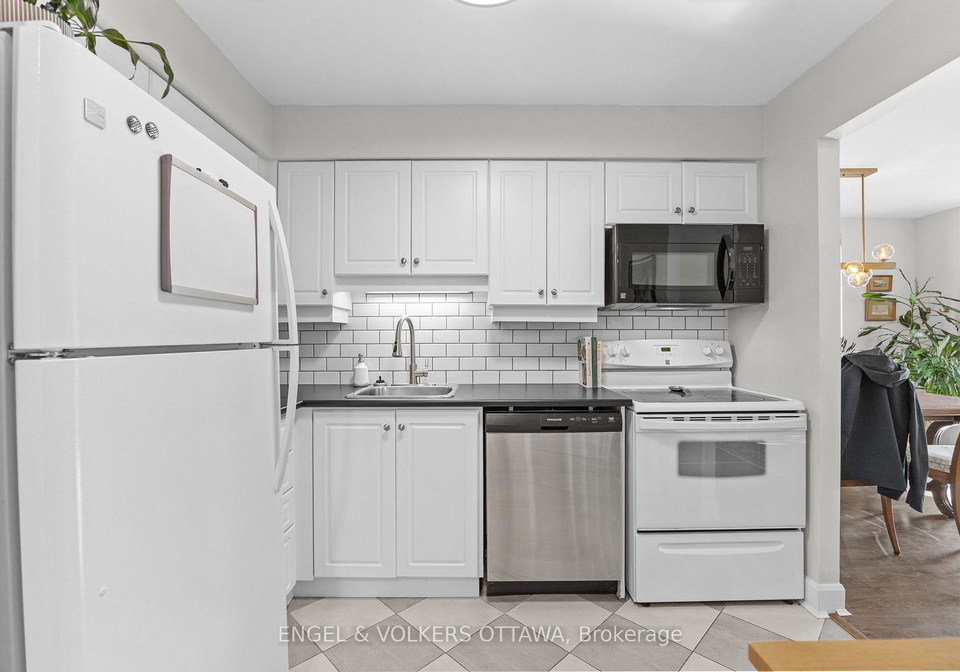 800-mckellar-avenue-ottawa-ontario-x12863226