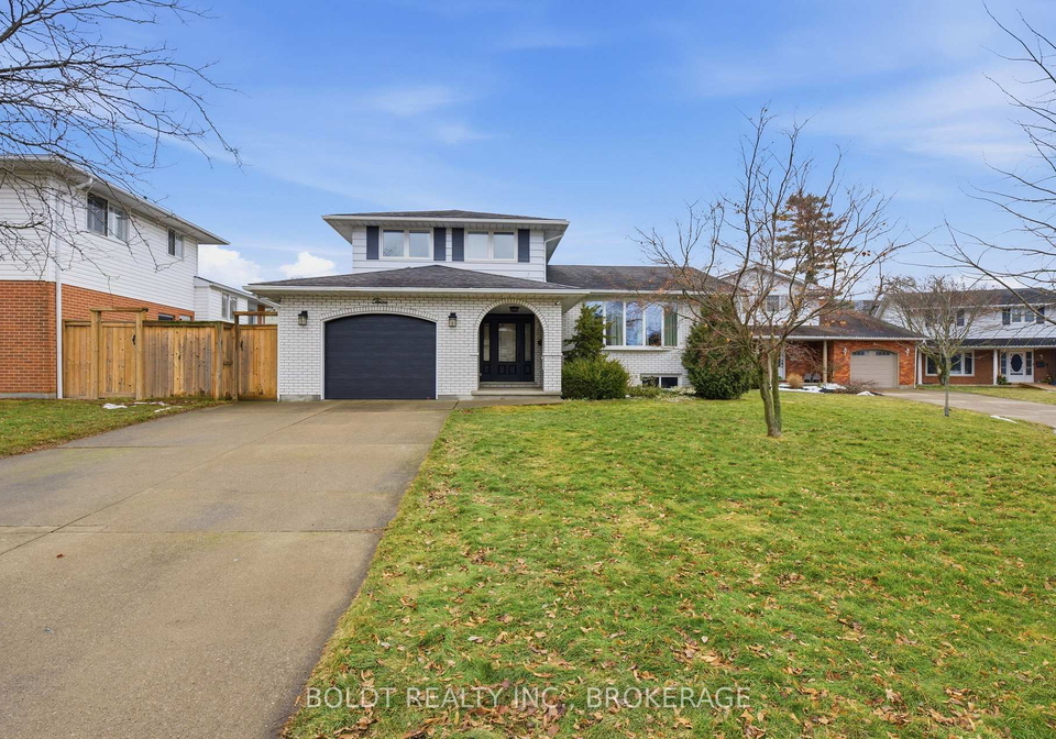3-wendover-place-st-catharines-ontario-x12864460