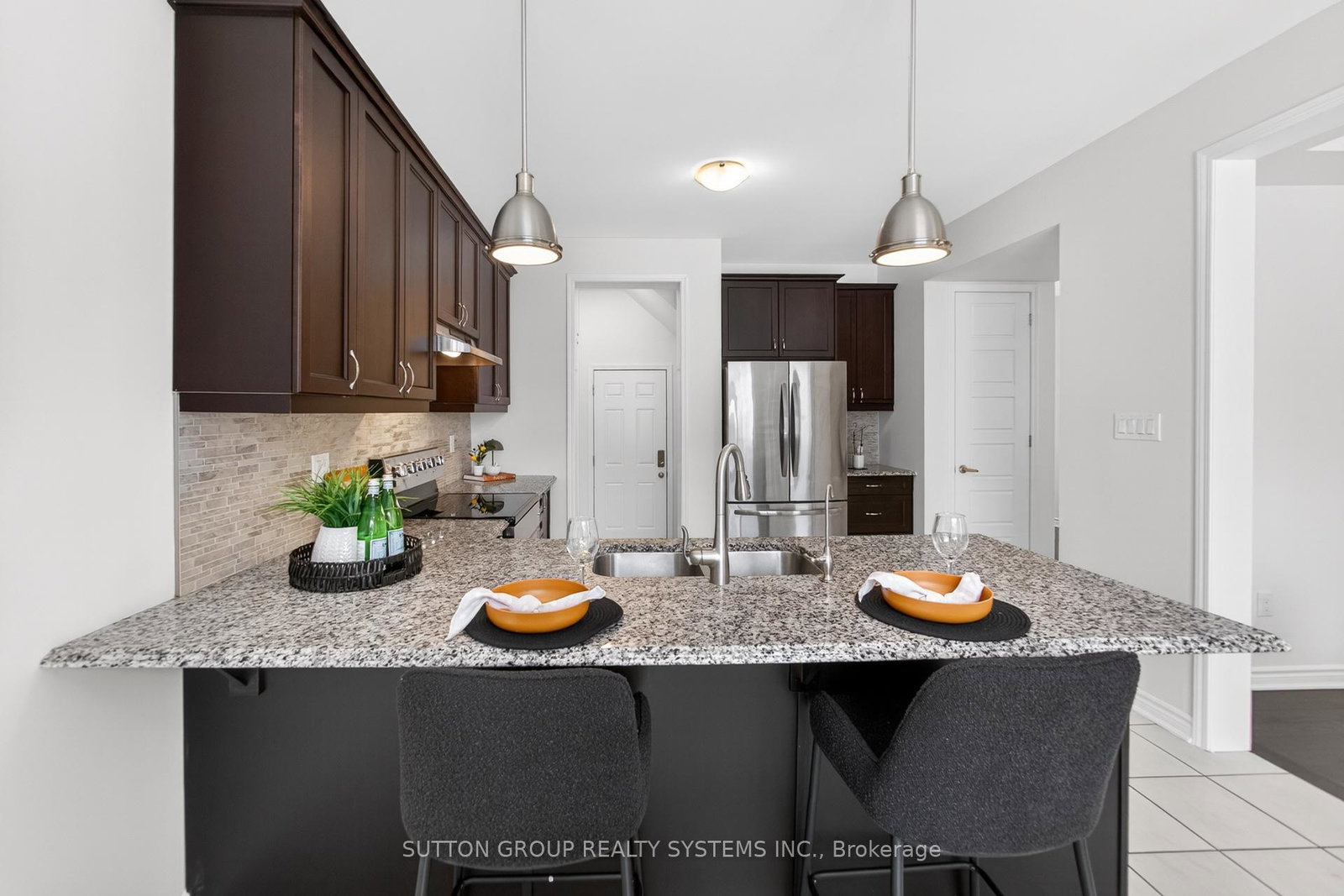 693-doon-south-drive-kitchener-ontario-x12864534