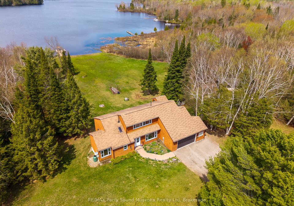 258-lakeside-trail-magnetawan-ontario-x12864604
