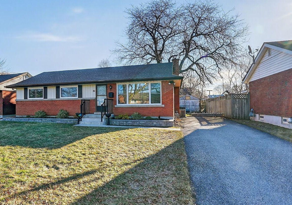 86-royal-manor-drive-st-catharines-ontario-x12864724