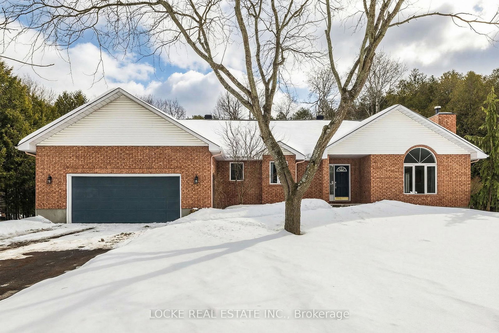 6492-waddion-drive-ottawa-ontario-x12864838