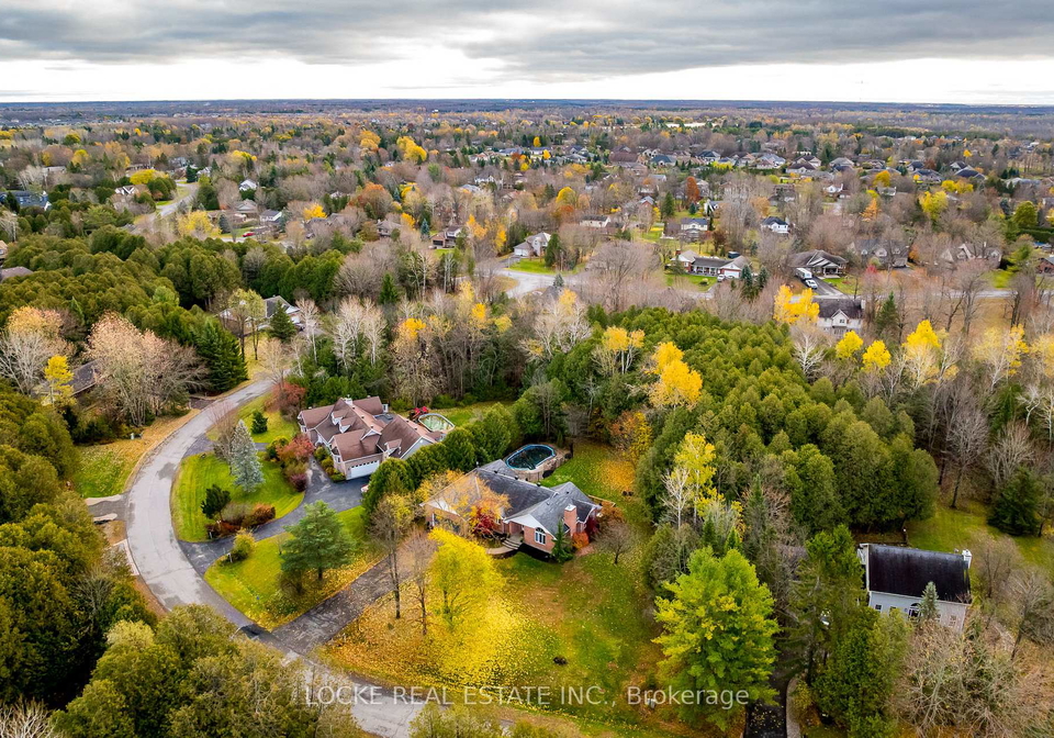 6492-waddion-drive-ottawa-ontario-x12864838