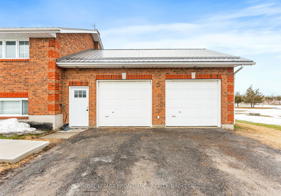 682-caton-road-loyalist-ontario-x12864962