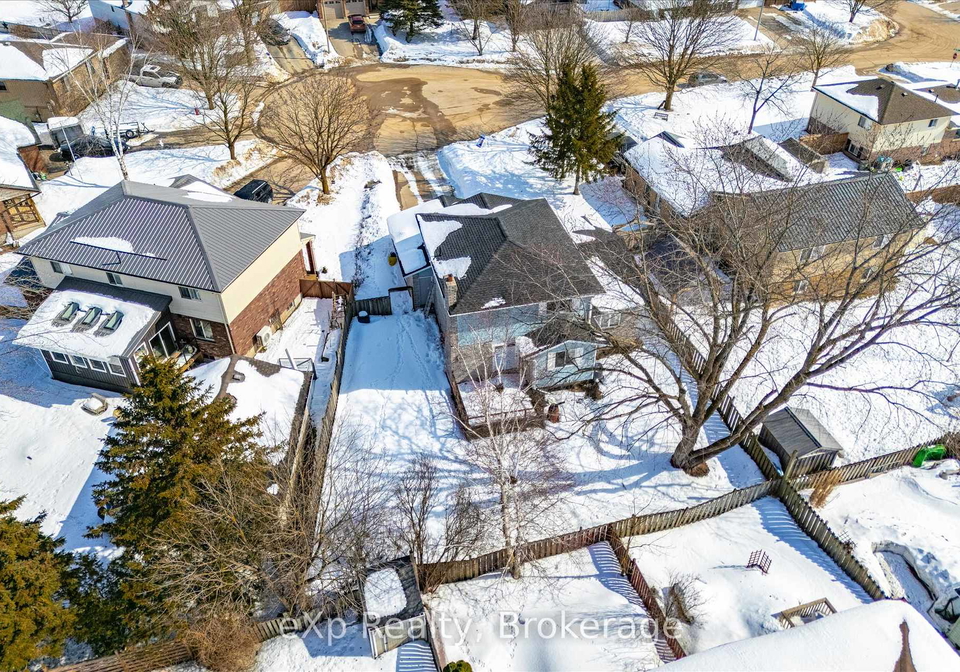 220-justins-place-wellington-north-ontario-x12864978