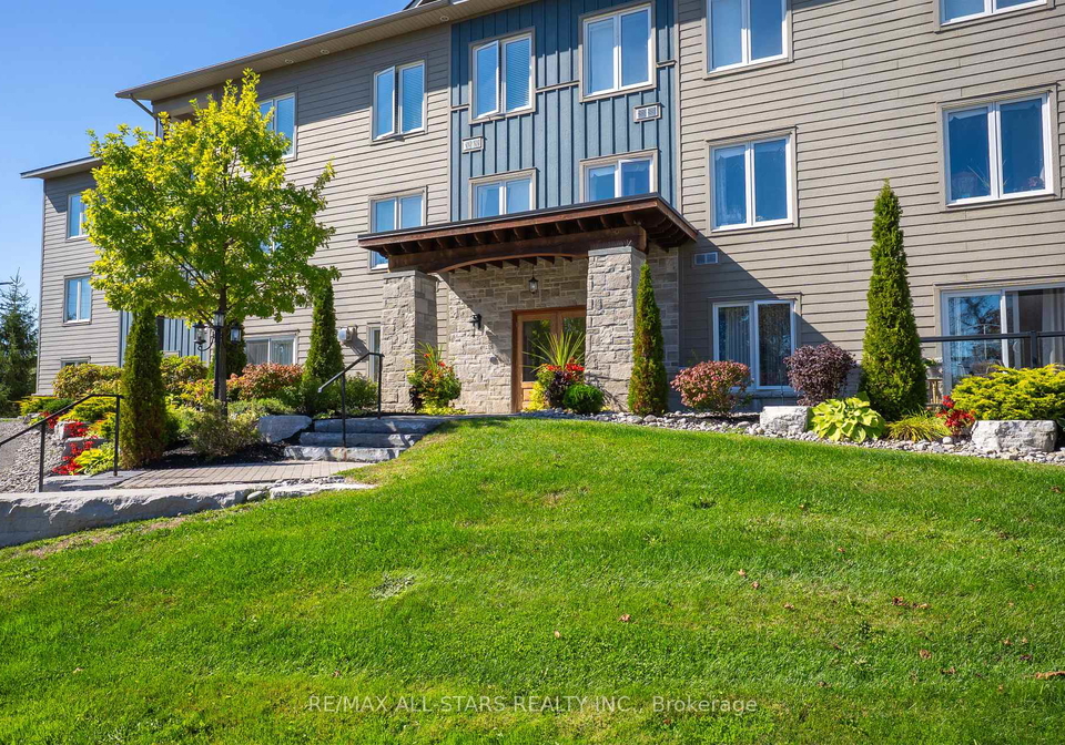 94-francis-street-w-kawartha-lakes-ontario-x12865354
