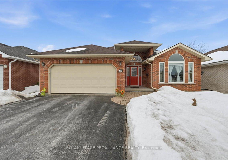 102-hickory-grove-belleville-ontario-x12865370