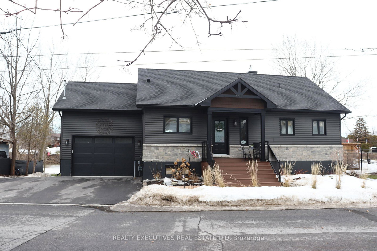 69-mill-street-north-dundas-ontario-x12865826