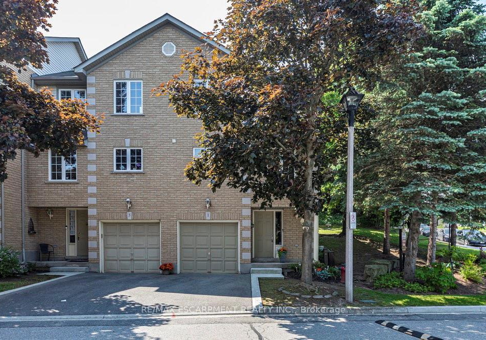 3moss-boulevard-hamilton-ontario-x12866158