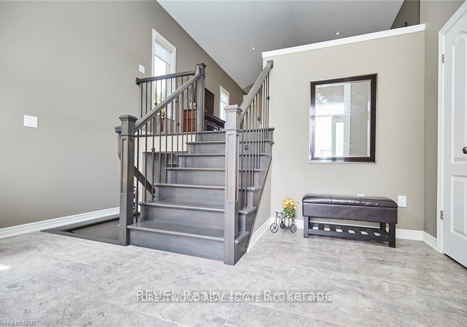 7653-mulhern-street-niagara-falls-ontario-x12866232