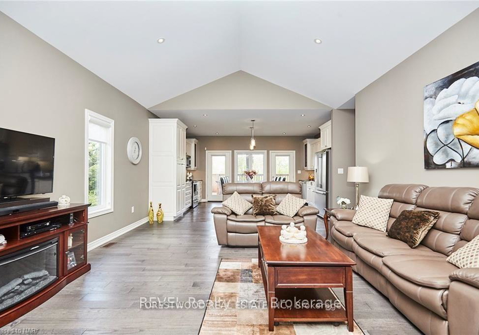 7653-mulhern-street-niagara-falls-ontario-x12866232