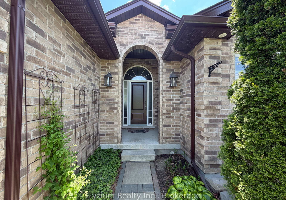 11-creekside-drive-guelph-ontario-x12866244