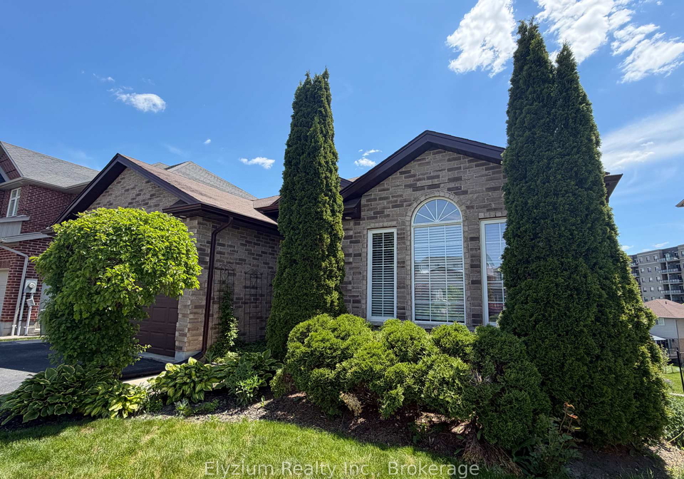 11-creekside-drive-guelph-ontario-x12866244