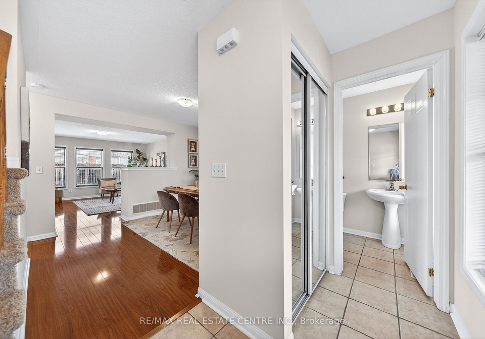20-longspur-way-cambridge-ontario-x12866454