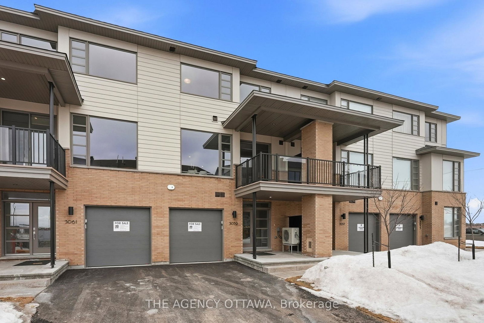 3059-showcase-crescent-ottawa-ontario-x12866670