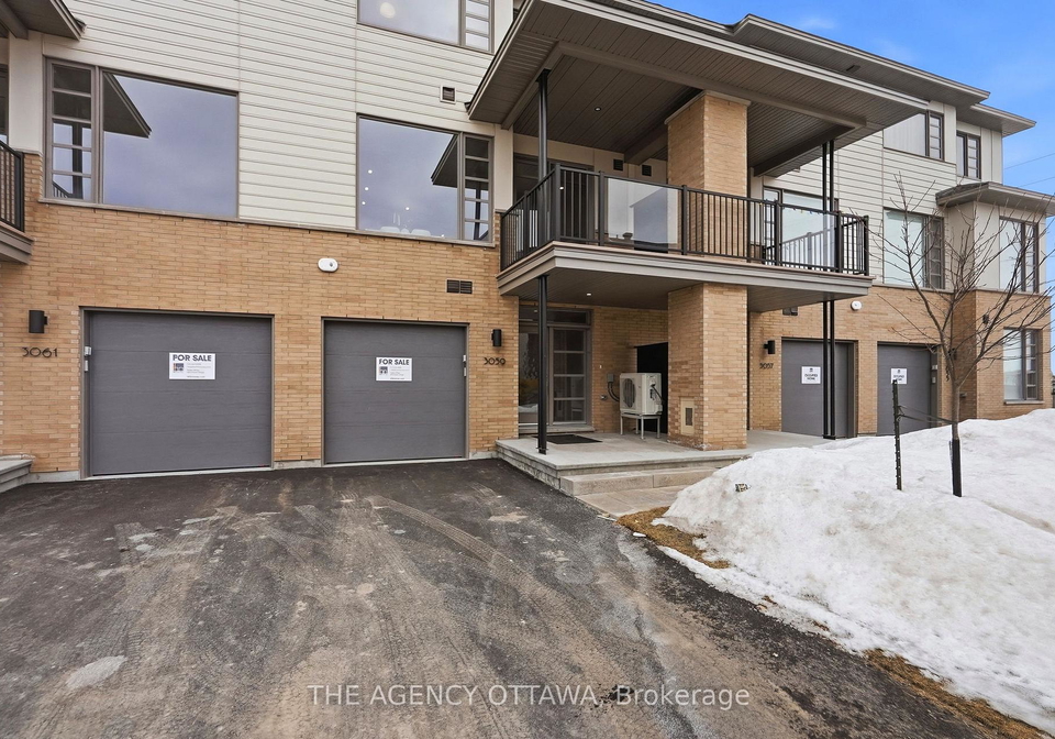 3059-showcase-crescent-ottawa-ontario-x12866670