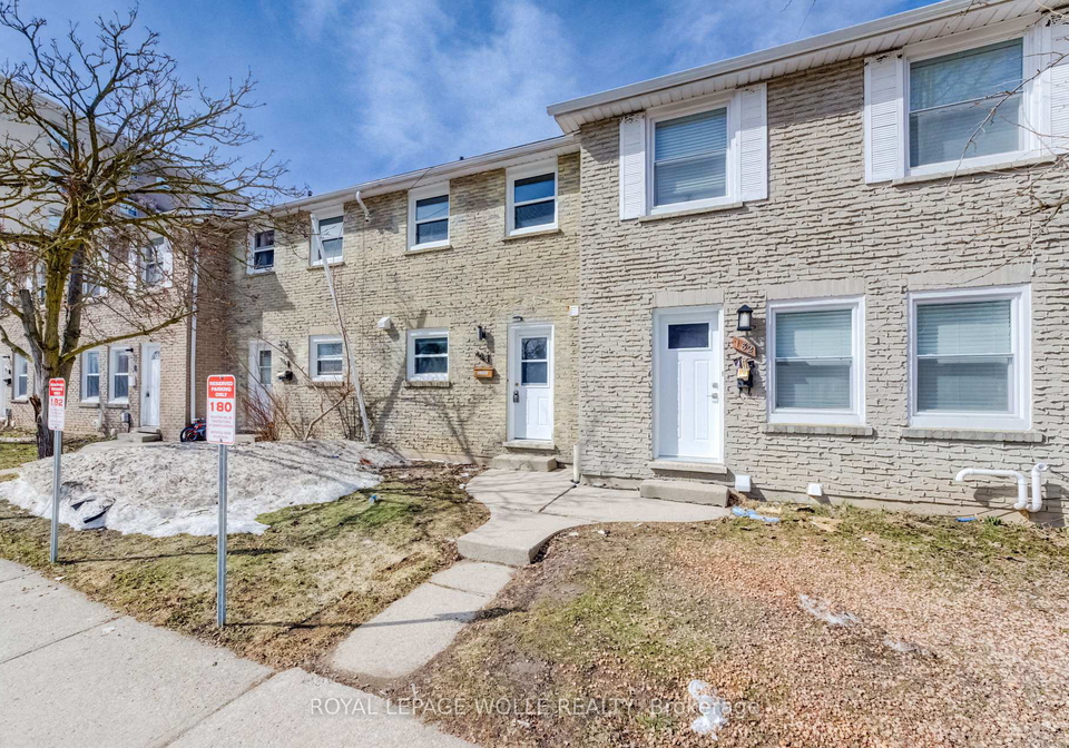 184-westcourt-place-waterloo-ontario-x12866714