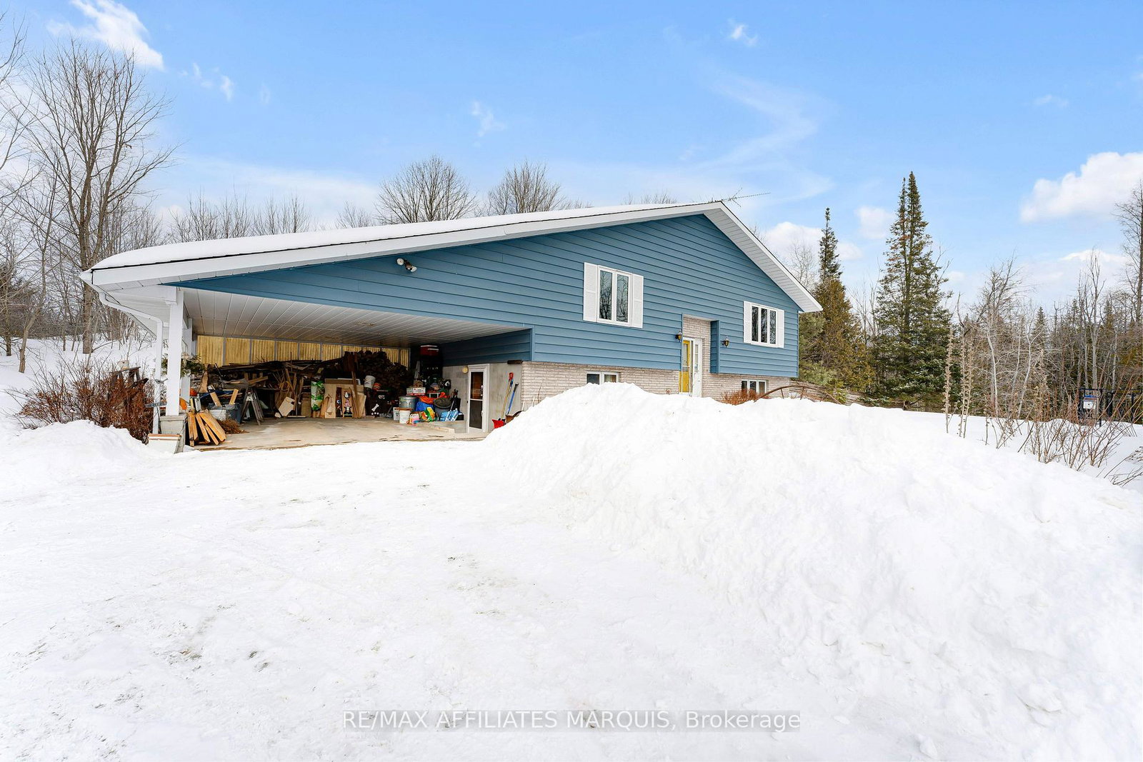 15913-509-road-frontenac-ontario-x12866806