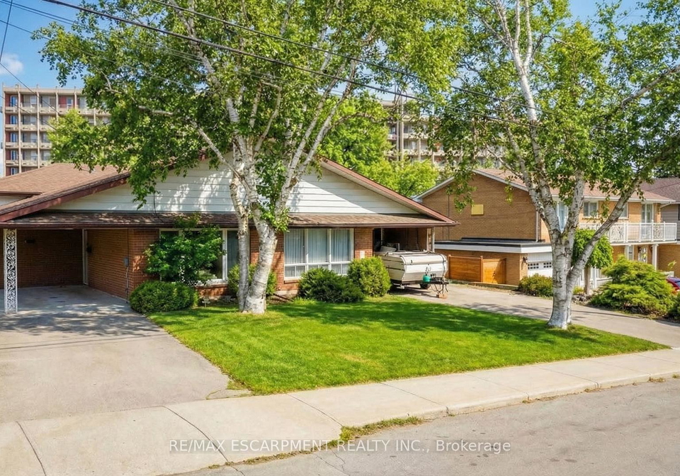 9-ambrose-avenue-hamilton-ontario-x12866822