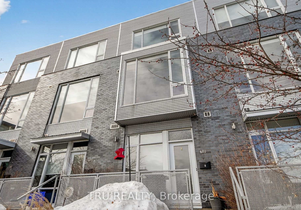 68-stonehurst-avenue-ottawa-ontario-x12866914