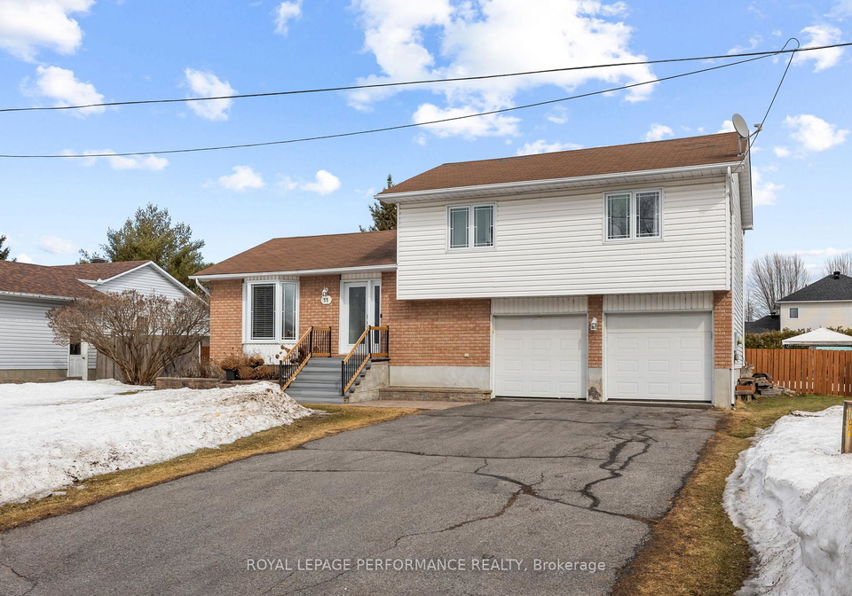 11-pincourt-street-russell-ontario-x12867022