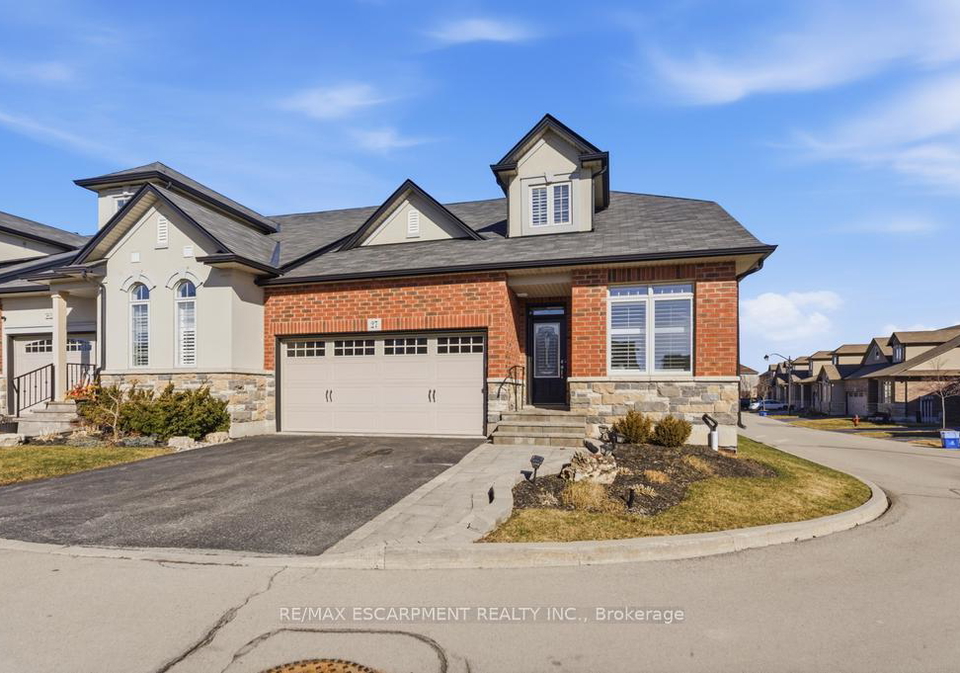 53-redfern-avenue-hamilton-ontario-x12867038