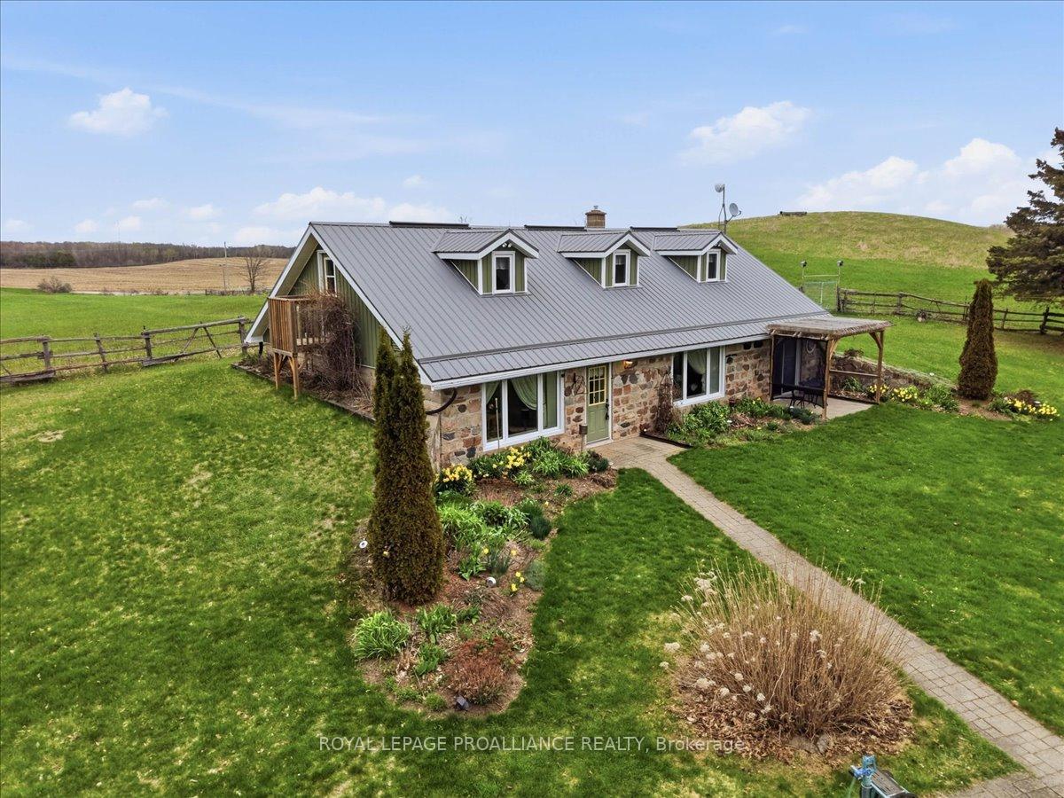 465-countryman-road-tweed-ontario-x12867136