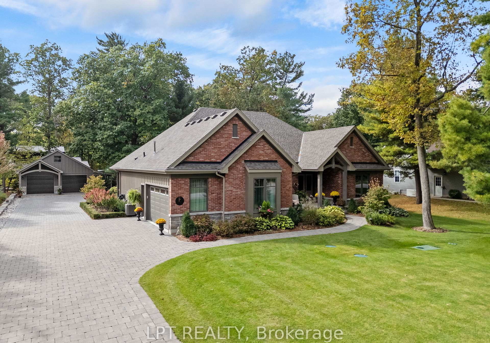 10007-jenna-road-lambton-shores-ontario-x12867258