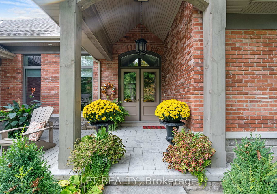 10007-jenna-road-lambton-shores-ontario-x12867258