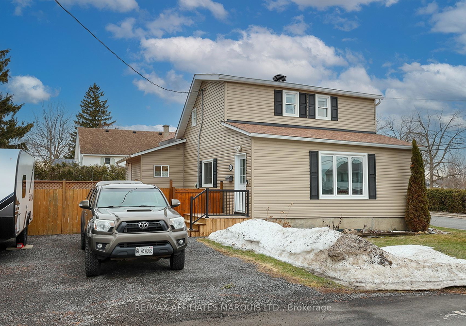 39-second-street-south-dundas-ontario-x12867280