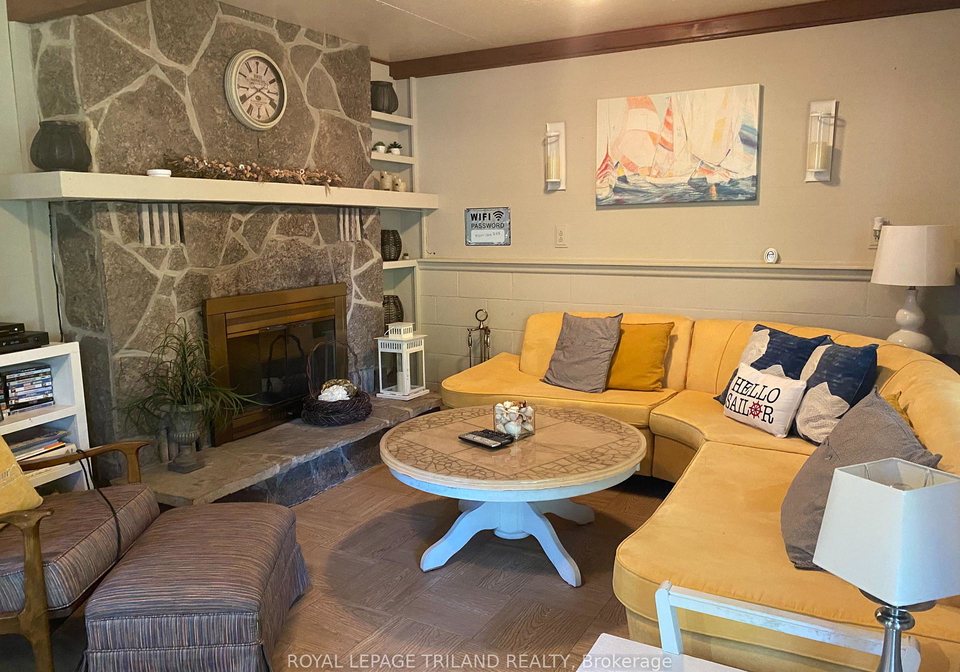 6329-william-street-lambton-shores-ontario-x12867660