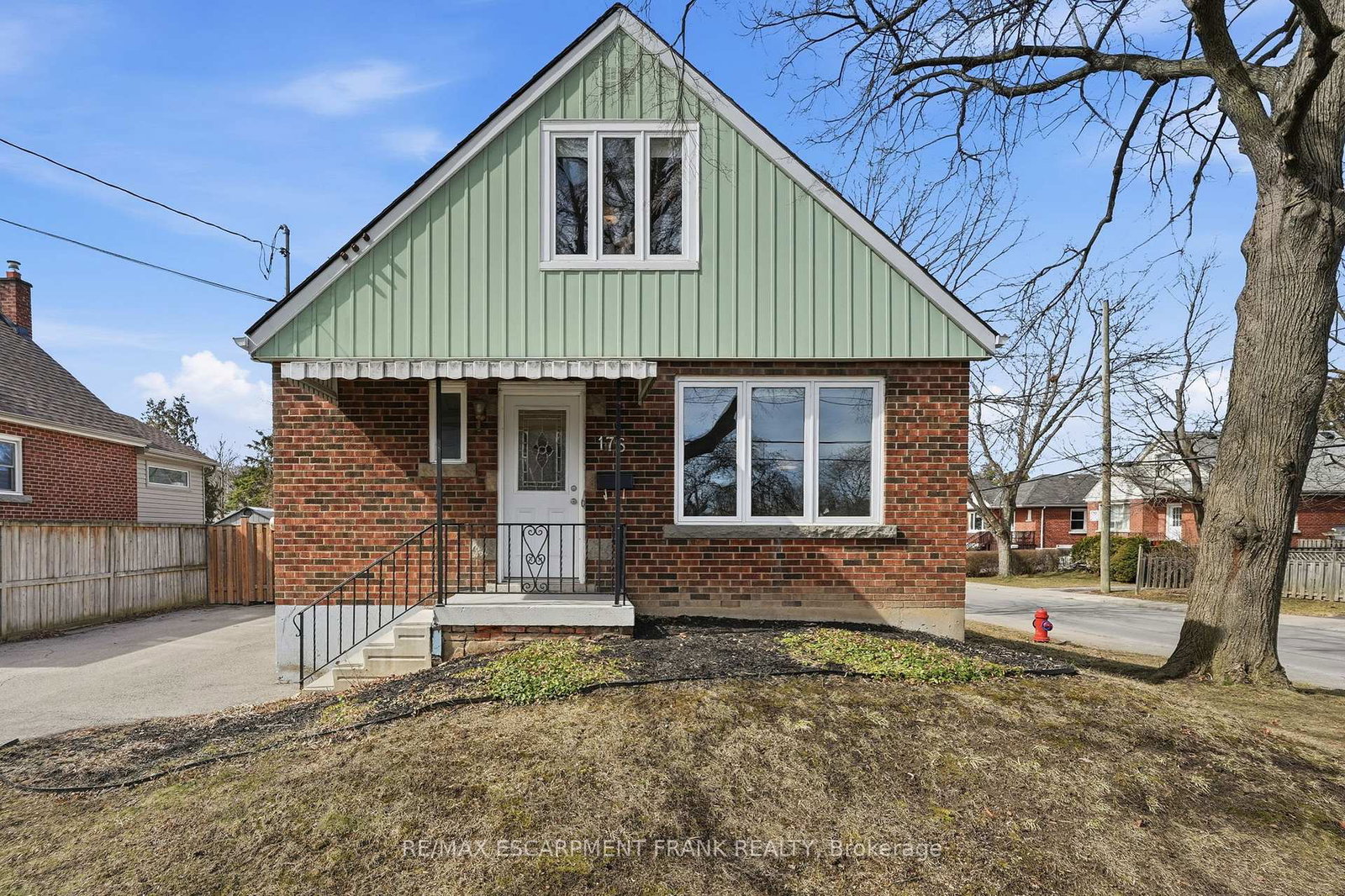 176-charlotte-street-hamilton-ontario-x12868158