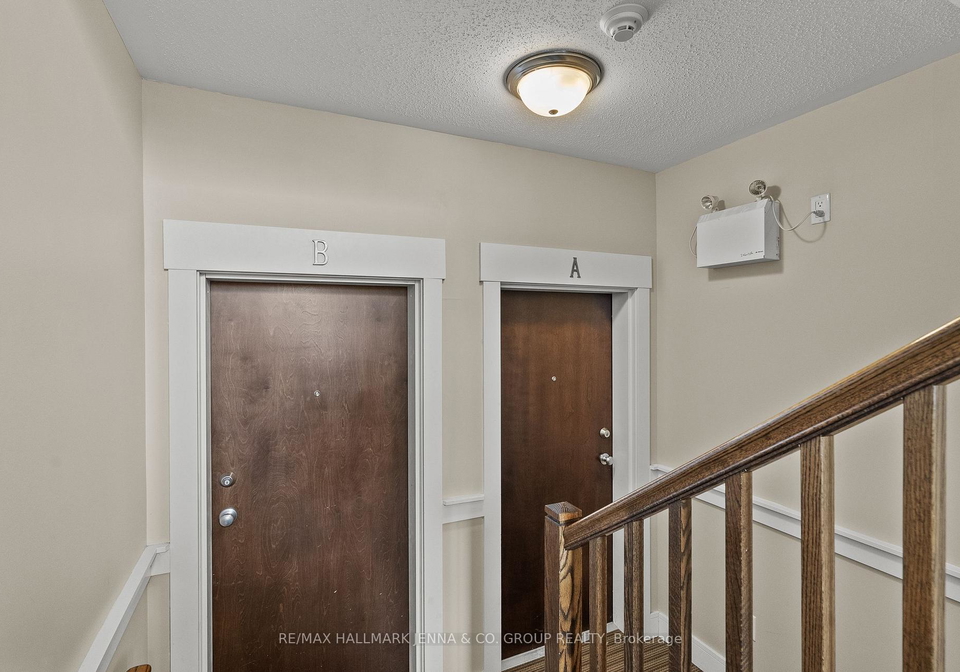 34-tadley-private-ottawa-ontario-x12868310