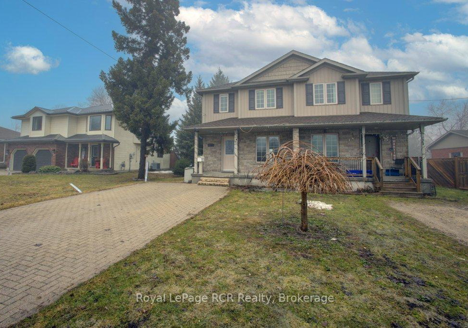 371-main-street-w-minto-ontario-x12868372