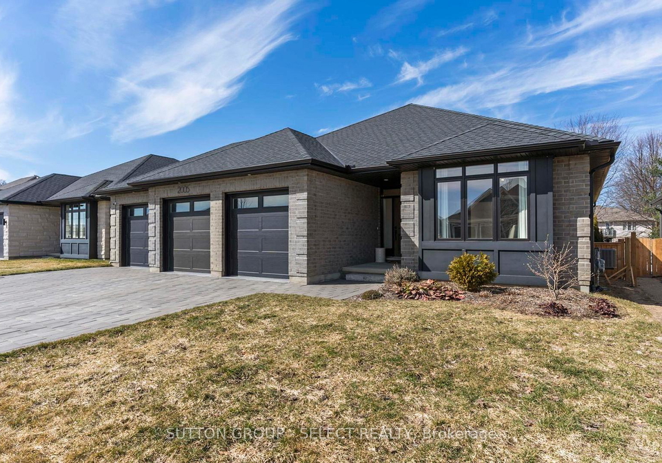 2005-lockwood-crescent-strathroy-caradoc-ontario-x12868550