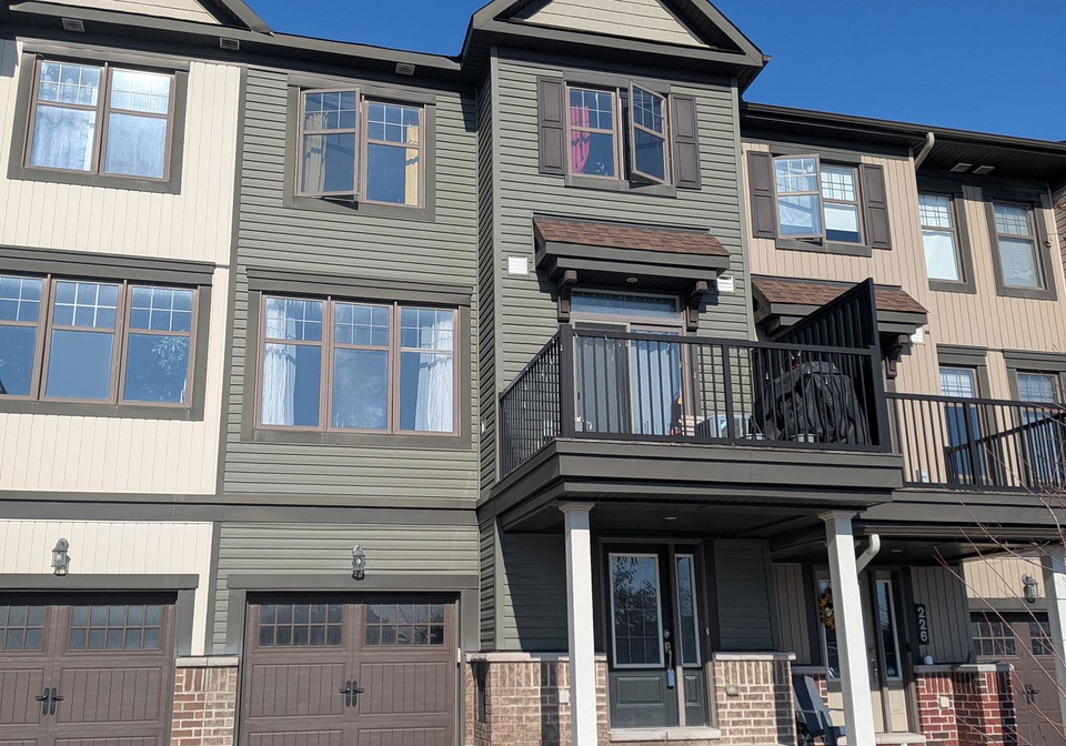 224-halyard-way-kanata-ontario-x12868888