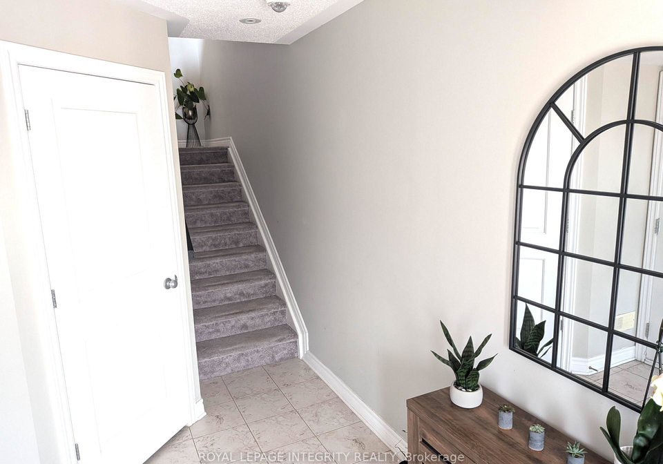 224-halyard-way-kanata-ontario-x12868888