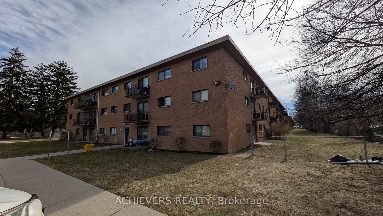 1825-whitney-street-london-east-ontario-x12869054