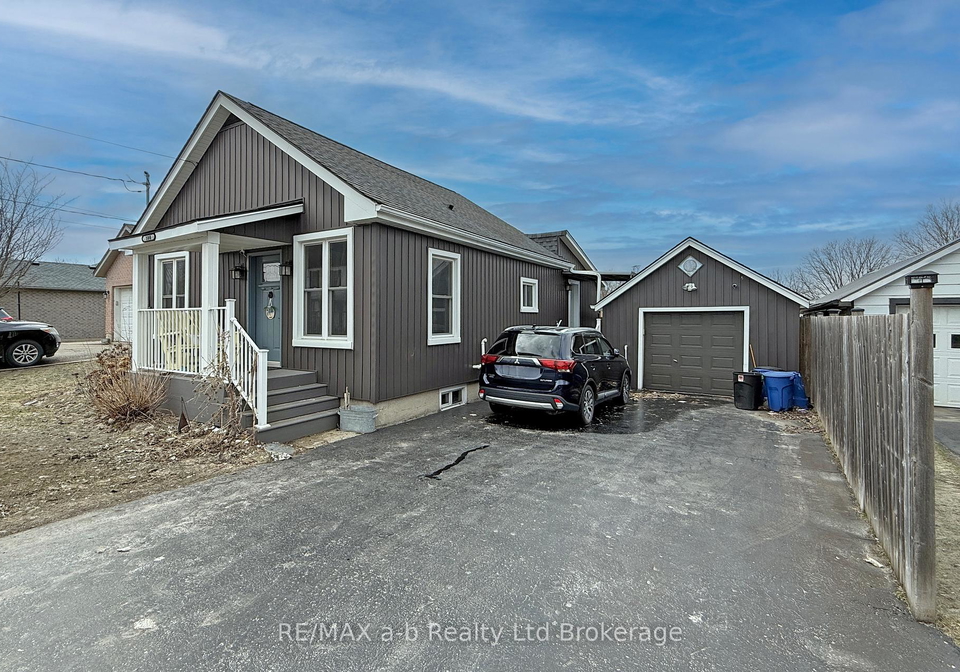 100-east-park-drive-woodstock-ontario-x12869120
