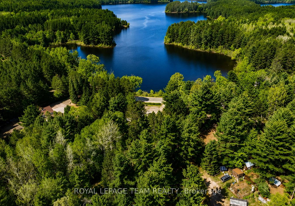 1855-old-barrys-bay-road-s-madawaska-valley-ontario-x12869150