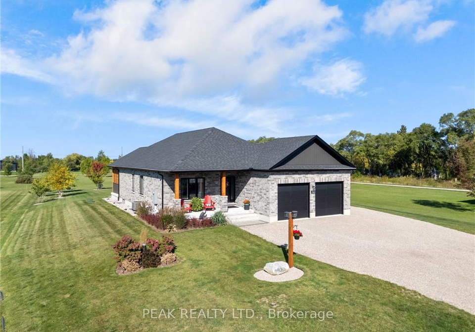 33-wellington-street-s-ashfield-colborne-wawanosh-ontario-x12869430